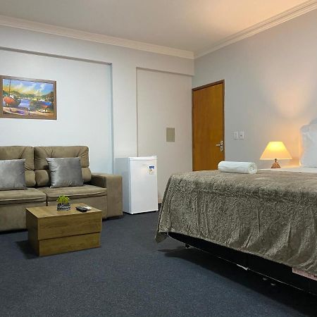 Quarto Luxo Silver Anápolis 外观 照片