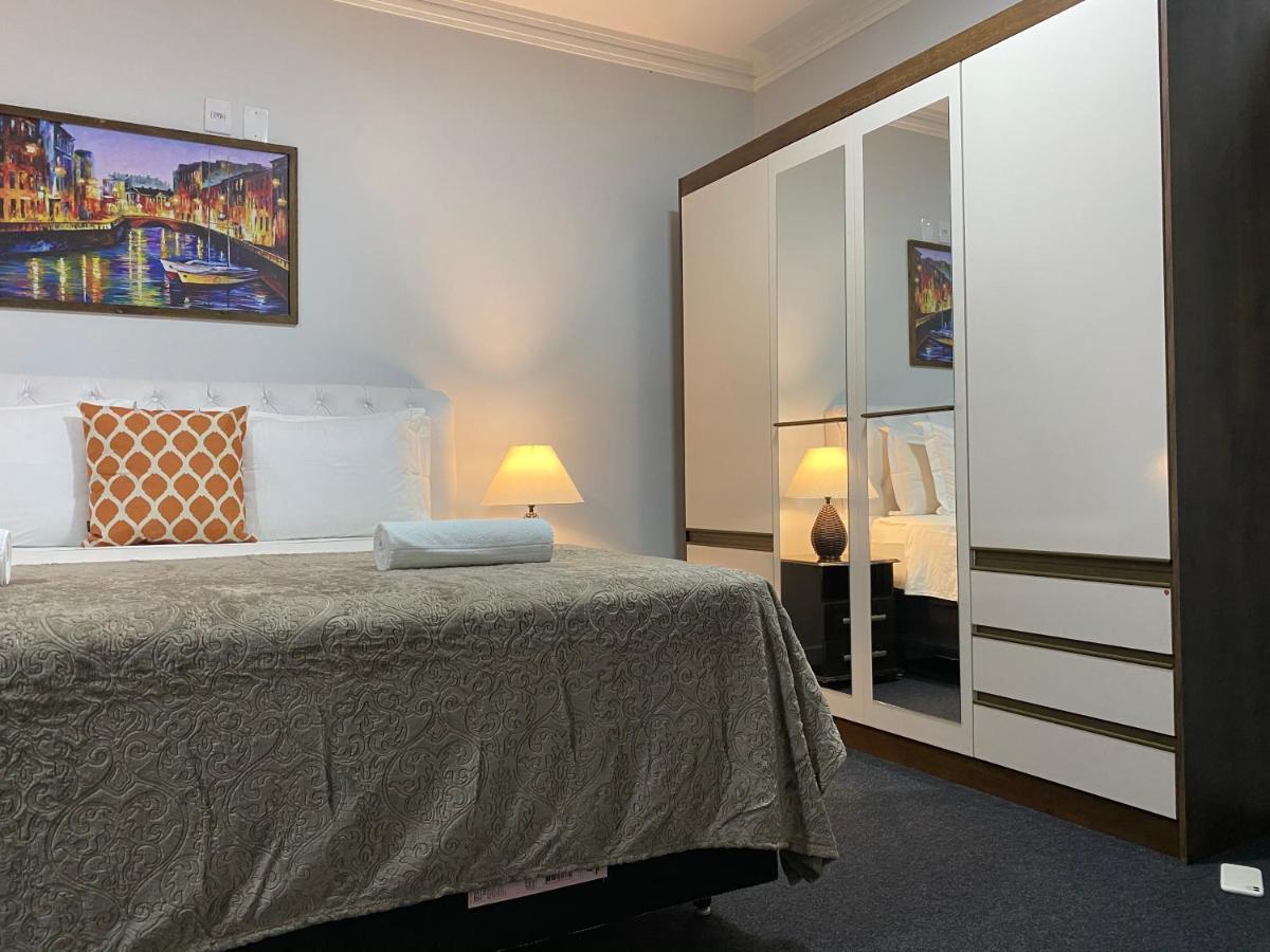 Quarto Luxo Silver Anápolis 外观 照片